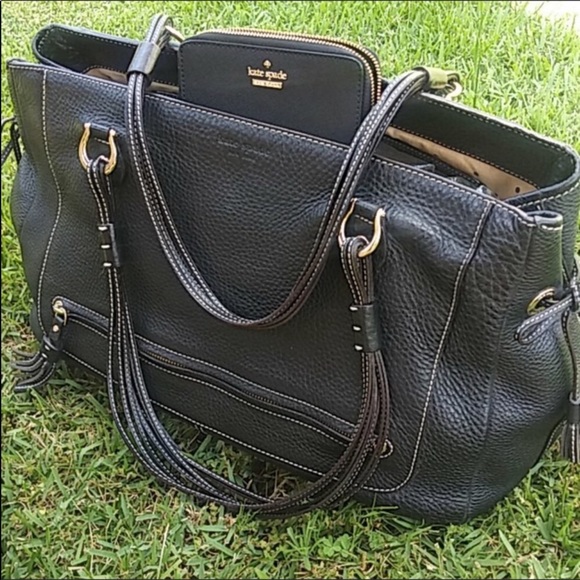 kate spade Handbags - Kate Spade Black Satchel w/Wallet LG